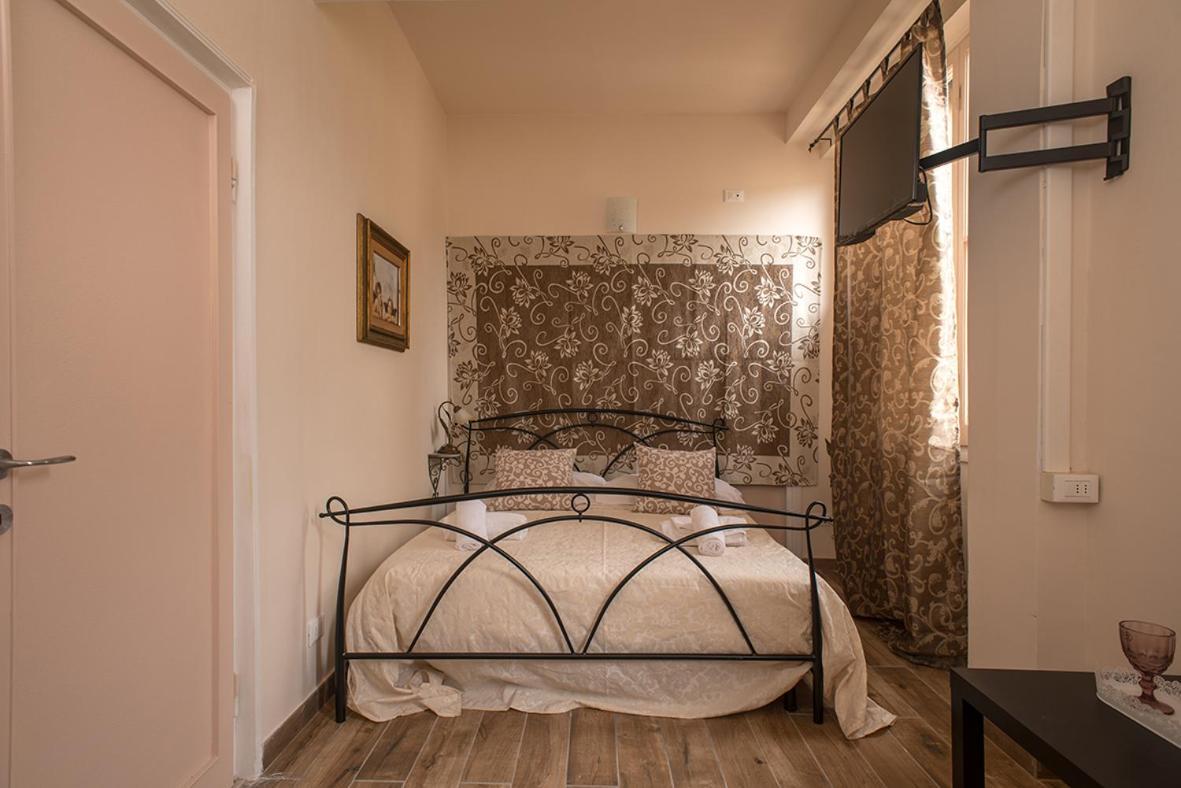 I Tulipani Hotel Firenze Bagian luar foto